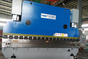 WC67Y-300/4000液壓(yā)闆料折彎(wān)機