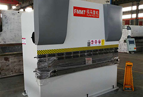 WE67K-100T2500數控折彎(wan)機